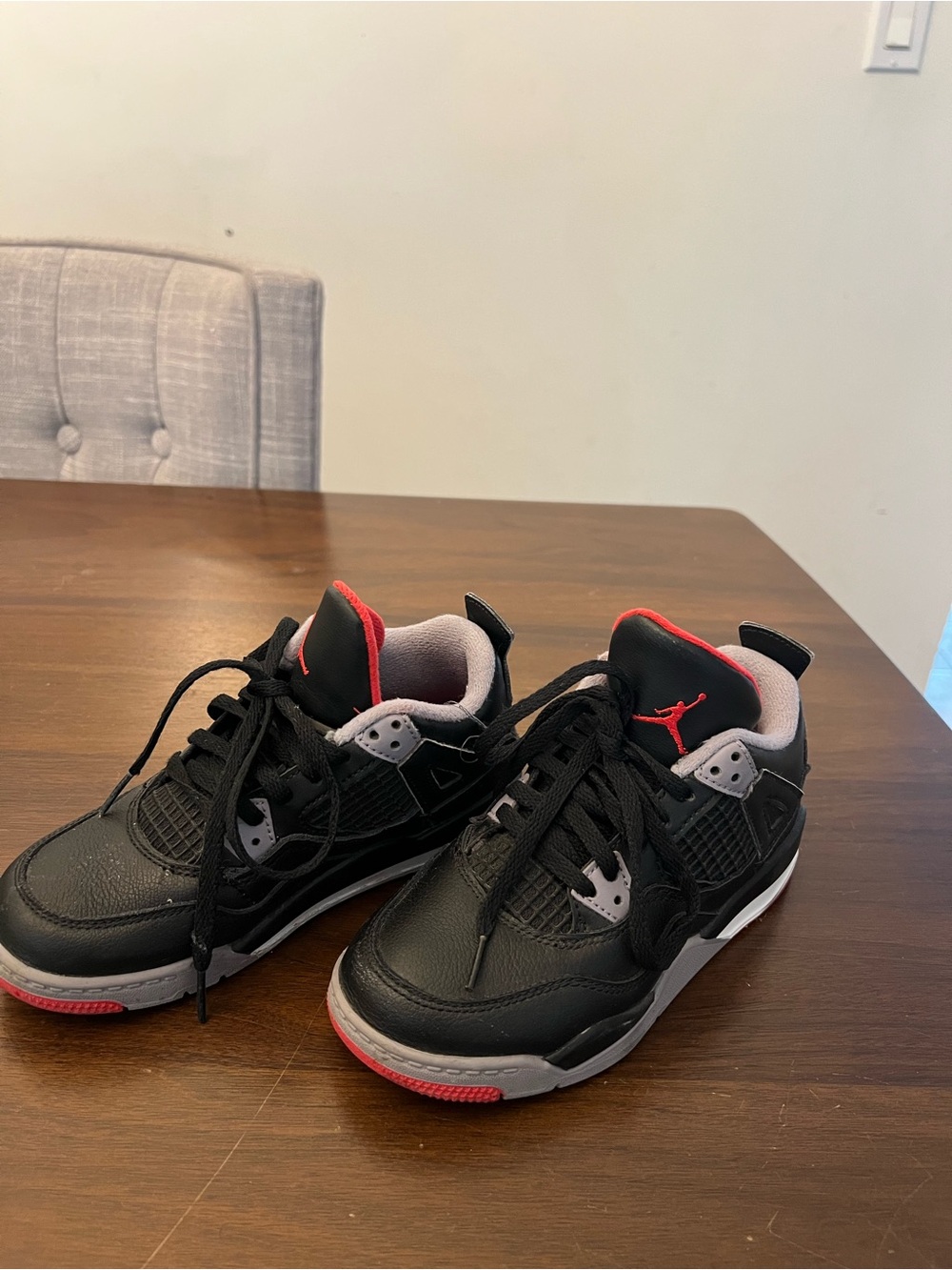 Jordan Kids Black and Red Low-Top Sneakers - Picture 3 of 4